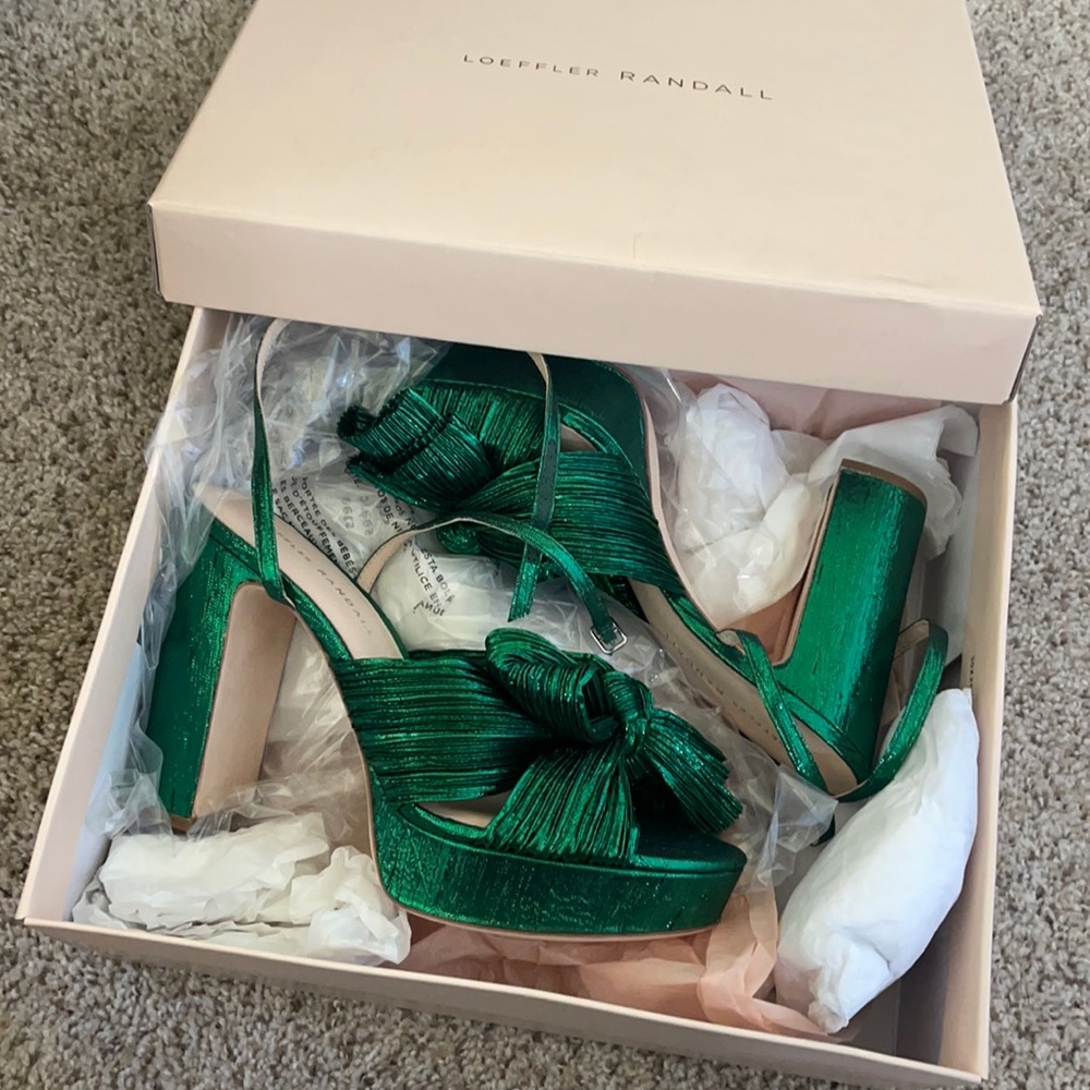 NEW Loeffler Randall Natalia Emerald Platform Bow Heel